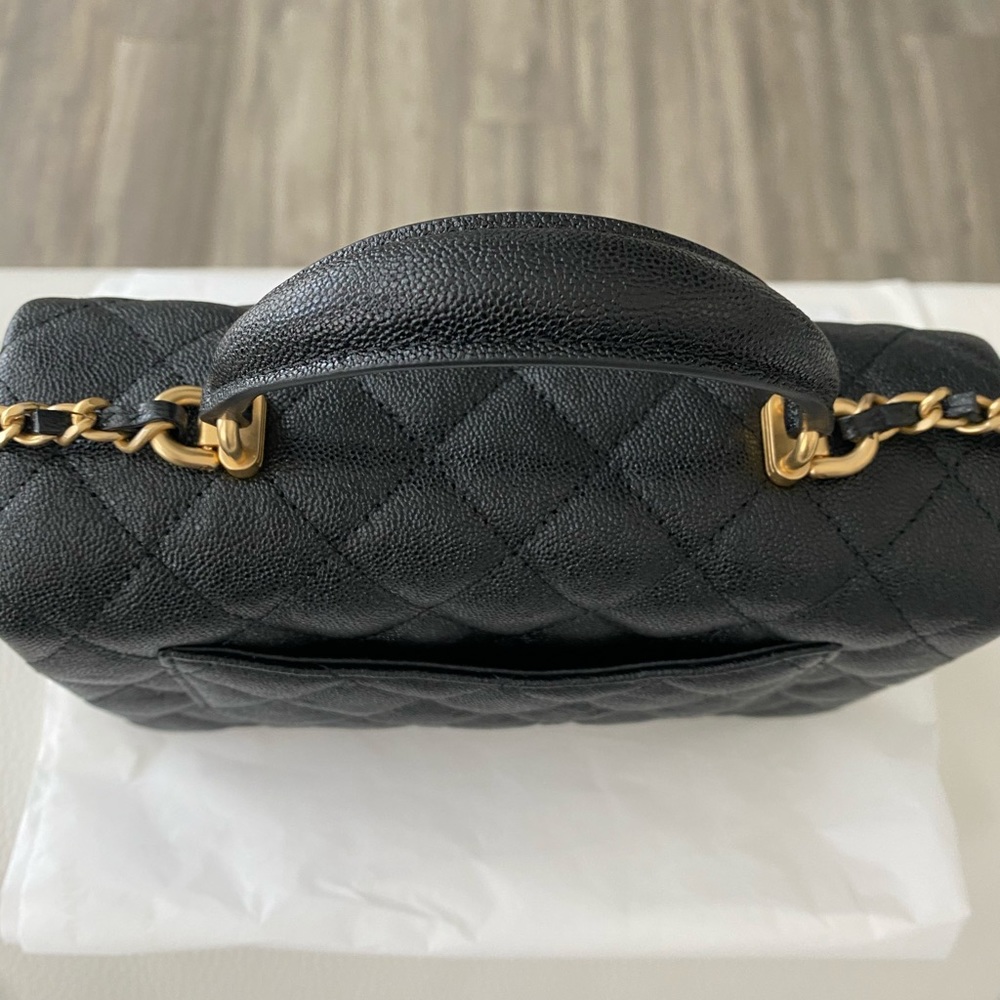 CHANEL TOP HANDLE MINI - Picture 7 of 9